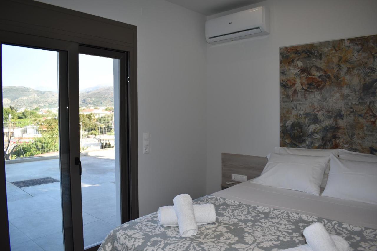 Athina'S Cozy House Apartment Sfakianalion Bagian luar foto