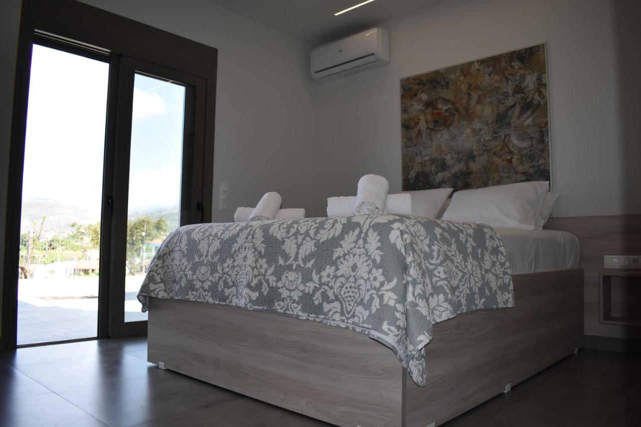 Athina'S Cozy House Apartment Sfakianalion Bagian luar foto