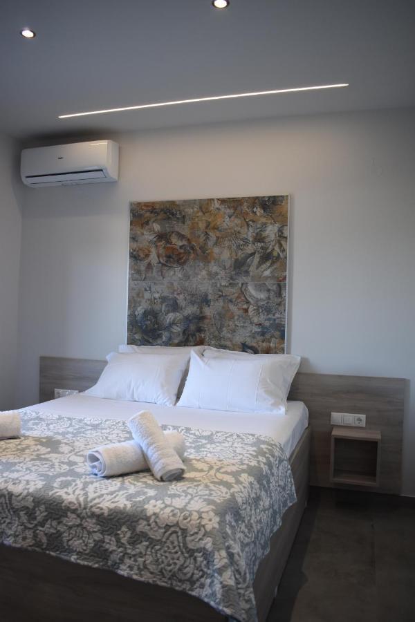 Athina'S Cozy House Apartment Sfakianalion Bagian luar foto